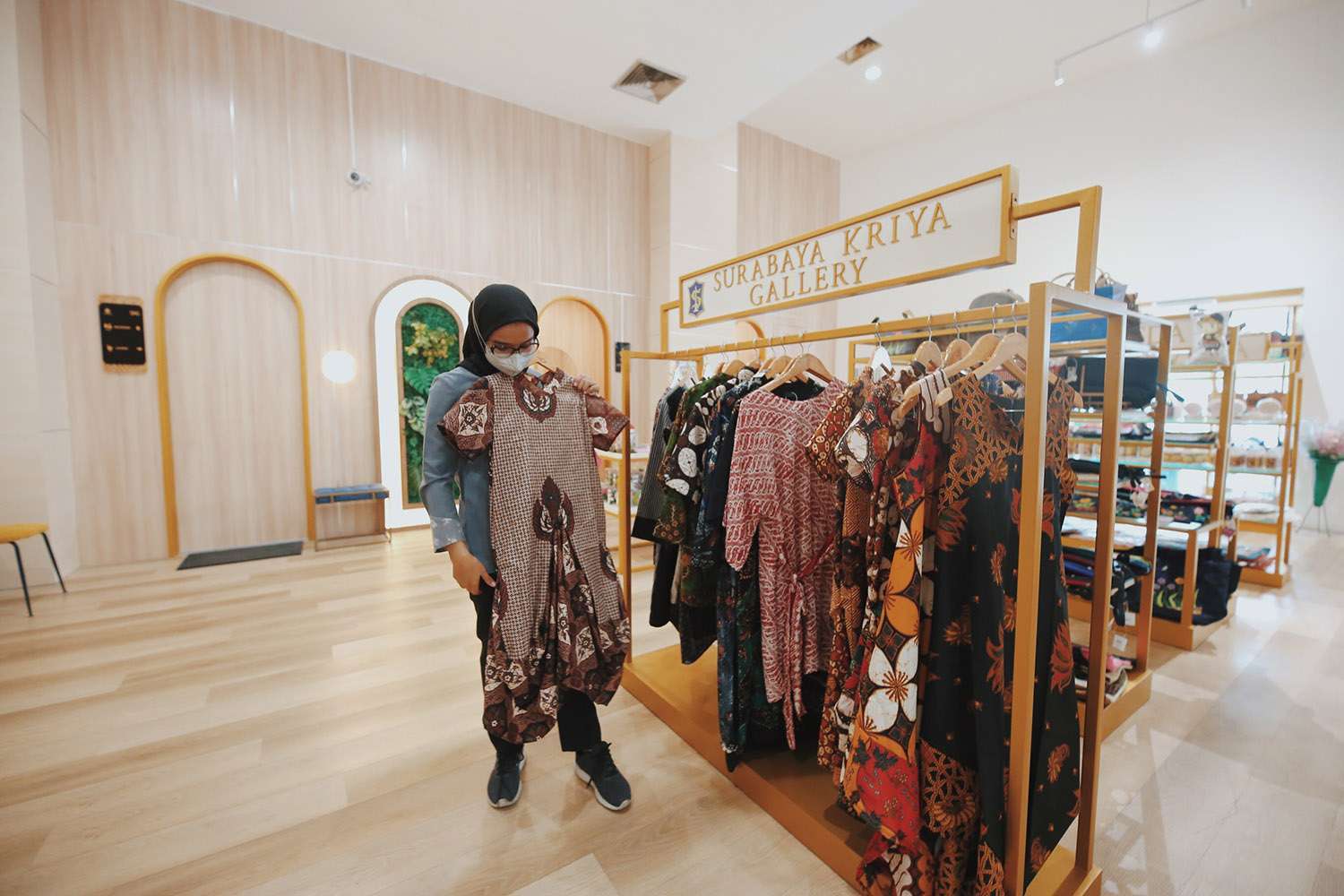 usaha lokal Surabaya