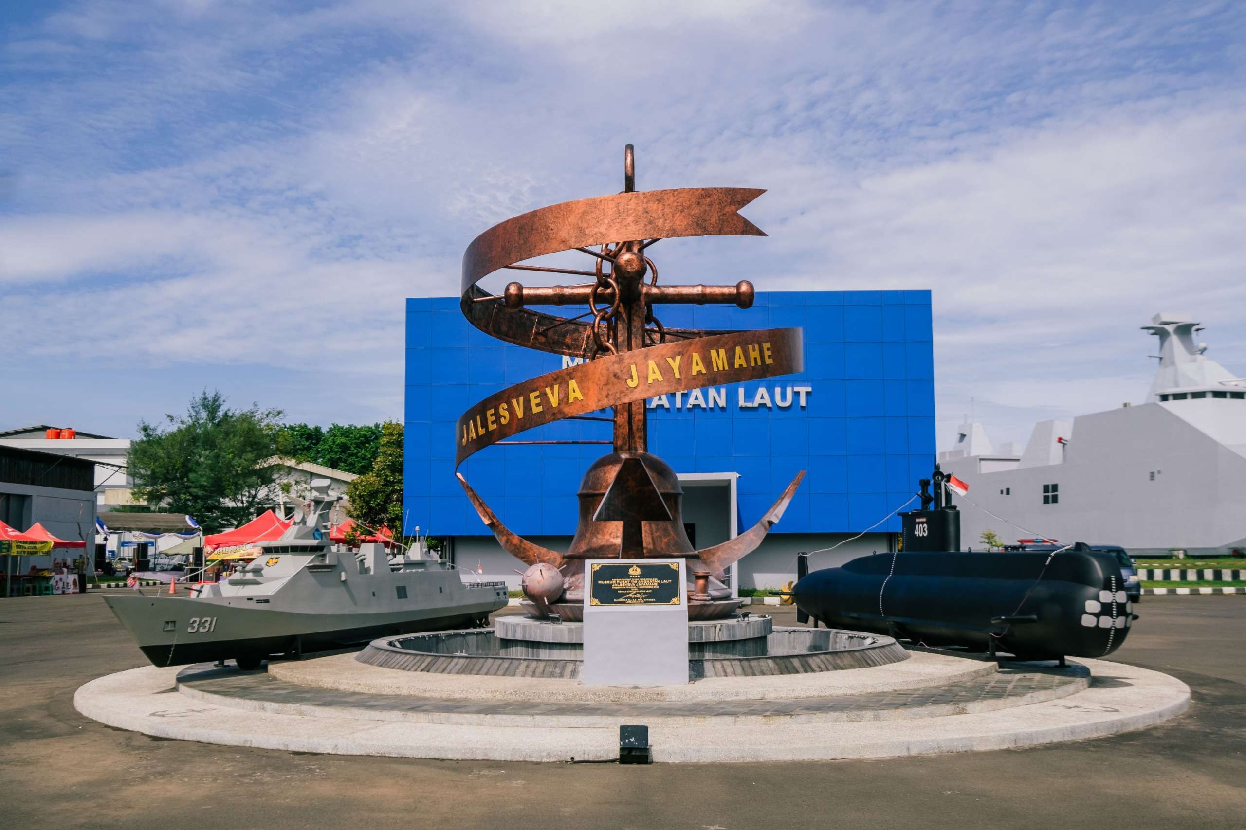Kota Surabaya,Kota Lama Surabaya,Tempat Sejarah Surabaya,Mobil Sewa Surabaya,Agen Wisata Surabaya,Travel Surabaya Banyuwangi,Mobil Travel Bandara Juanda