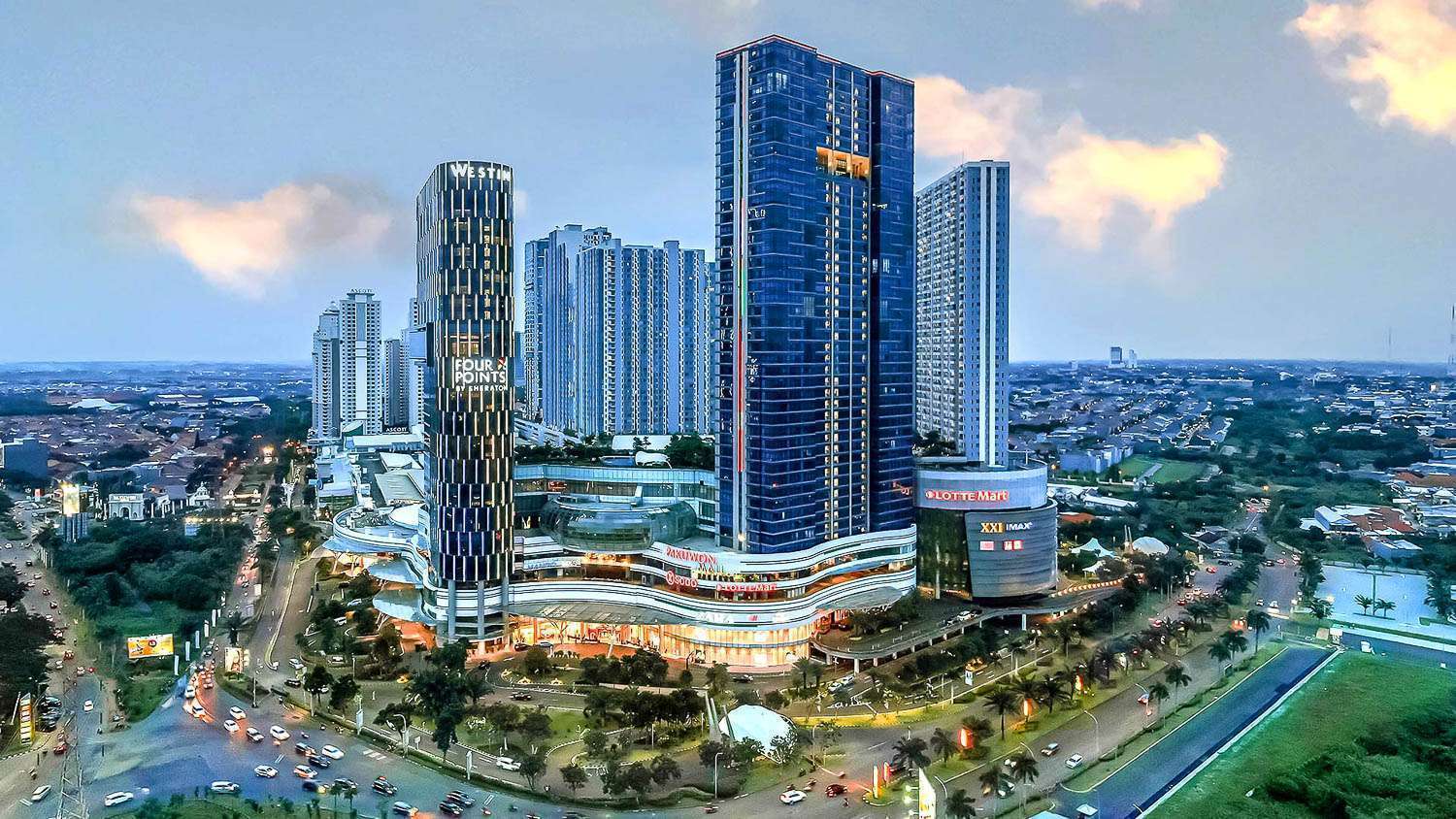 Supermal Pakuwon Indah dan Pakuwon Trade Center (PTC)